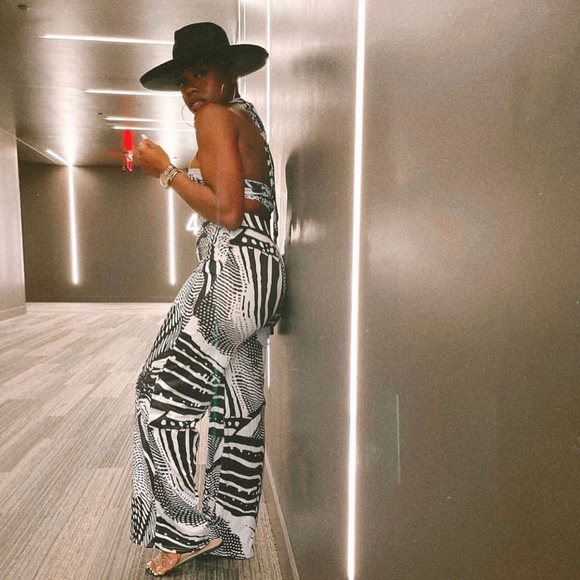 2pc Set - Picture 2 of 3